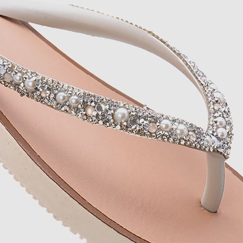 Chinelo de Dedo com Brilho Pedrarias Feminino Milano Off White 12711