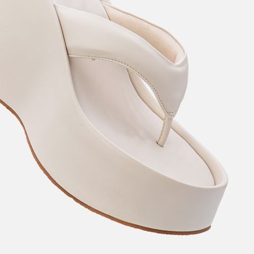 Sandália de Dedo tipo Tamanco Plataforma com Tiras Puffer Feminino Milano Off White 13100