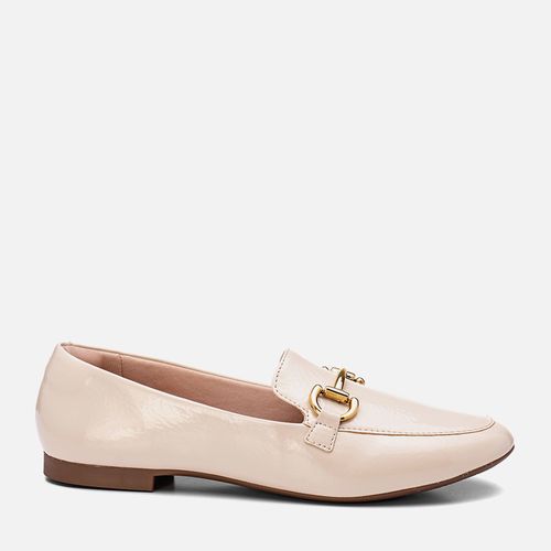 Mocassim Rasteiro Detalhe Verniz e Fivela Feminino Milano Vanila 13473