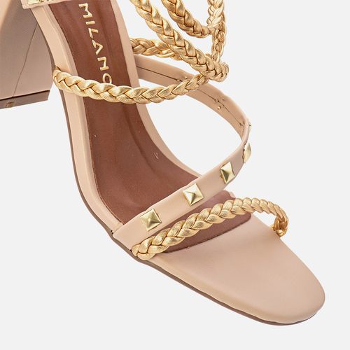Sandália Salto Bloco Alto Tiras Mix Tachas Spike Pirâmide e Trançado Tressê Feminino Milano Amendoa 13682