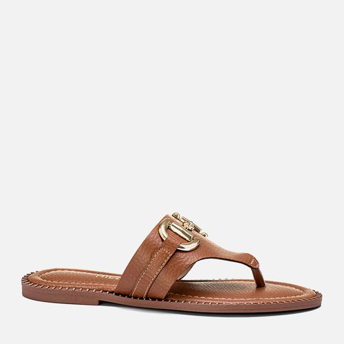 Sandália Rasteira Tira Tipo Chinelo Detalhe Maxi Fivela e Rebites Feminino Milano Caramelo 13701