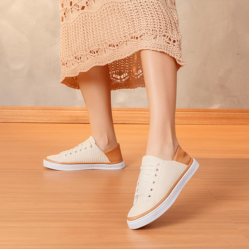 Tenis-2-em-1-para-Uso-Opcional-Tenis-Mule-Sola-Caixa-Baixa-em-Material-Tramado-Visual-Natural-Feminino-Milano-Off-White-11865--1-