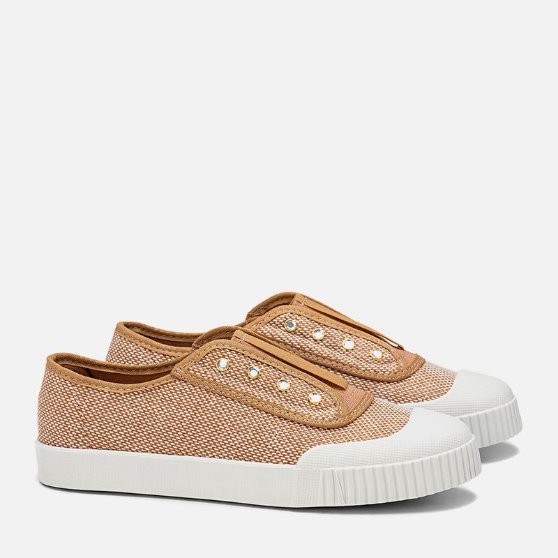 Tenis-Sola-Caixa-Baixa-Material-Tramado-com-Visual-Natural-Calce-Pratico-Sem-Amarracao-Brilho-em-Strass-Feminino-Milano-Caramelo-12017--1