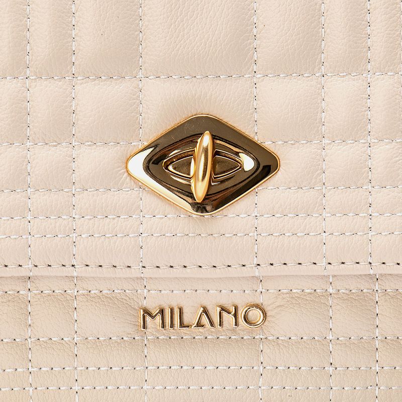 Bolsa-Feita-em-Couro-Tiracolo-Pequena-Retangular-Matelasse-Aba-Frontal-Alca-Corrente-Femininas-Feminina-Milano-Off-White-13857--2-