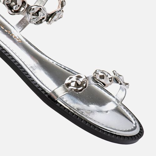 Sandália Rasteira Tiras Finas Tachas ou Studs Peça Orgânica Metalizada Feminino Milano Prata 13903