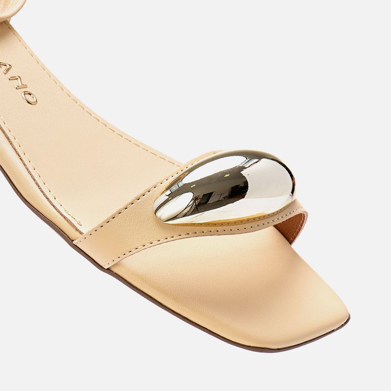 Sandalia-Salto-Bloco-Baixo-Bico-Quadrado-Tiras-Finas-e-Aplicacao-de-Aplique-Organico-Feminino-Milano-Amarelo-13692--4-