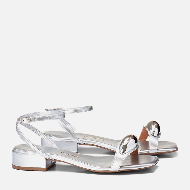 Sandalia-Salto-Bloco-Baixo-Bico-Quadrado-Tiras-Finas-e-Aplicacao-de-Aplique-Organico-Feminino-Milano-Prata-13692--2-
