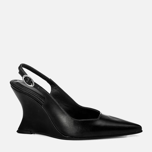 Scarpin Anabela Aberta Slingback Salto Geométrico Wedge Lapidado e Sinuoso com Bico Fino e Decote Cavado Quadrado Feminino Milano Preto 14114