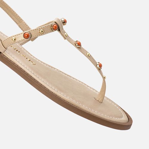 Sandália Rasteira tipo Chinelo de Dedo Estilo Boho Metal de Tachas Rebite e Pedrarias Resina Feminino Milano Off White 14078