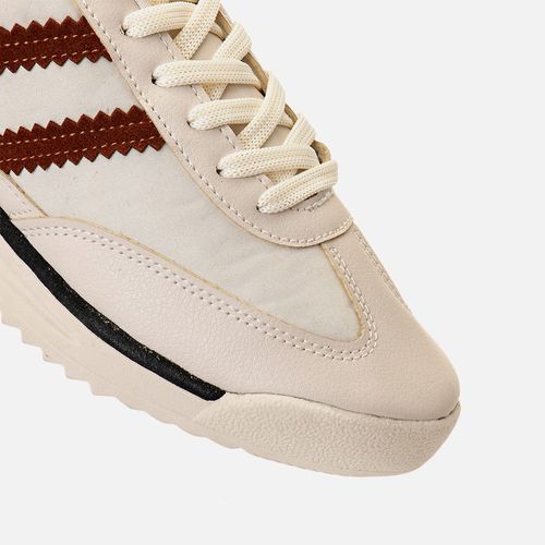 Tênis Casual com Visual Esportivo Retrô com Sola Média Bicolor Dentada Recortes e Mix de Materiais com Amarração Feminino Milano Off White 14183