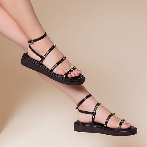 Sandália Papete Sola Alta Estilo Boho Metal de Tachas ou Studs tipo Spike de Pirâmide e Pedrarias Resina Feminino Milano Preto 14079