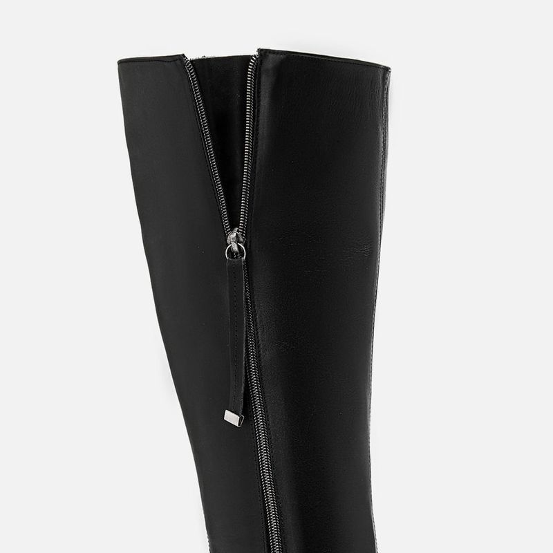 Bota-Montaria-Feita-em-Couro-com-Cano-Alto-Salto-Baixo-Bloco-e-Detalhe-em-Ziper-com-Puxador-na-Lateral-e-Calce-Pratico-Feminino-Milano-Preto--4-.jpg