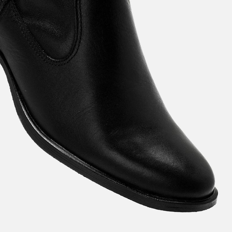 Bota-Montaria-Feita-em-Couro-com-Cano-Alto-Salto-Baixo-Bloco-e-Detalhe-em-Ziper-com-Puxador-na-Lateral-e-Calce-Pratico-Feminino-Milano-Preto--6-.jpg