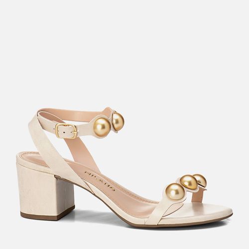 Sandália Duas Tiras com Salto Bloco Médio Flare Bico Redondo e Tira com Aplicações Boho em Metal Esfera Cromada Feminino Milano Off White 14103