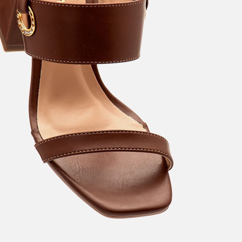 Sandalia-Feminino-Milano-Marrom-13827--3-.jpg
