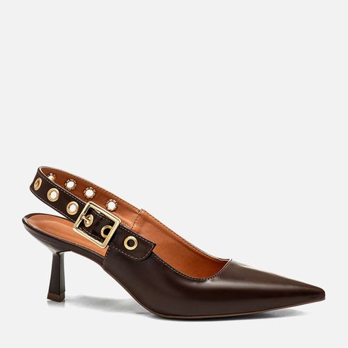 Scarpin Aberto com Salto Médio Taça Bico Fino e Tira Slingback com Aplicação de Metais Dourados em Rebite e Maxi Fivela  Feminino Milano Marrom 14071
