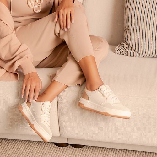 Tênis Casual Visual Esportivo Sola Alta Bicolor Cabedal em Recortes e Mix de Materiais e Animal Print com Amarração Feminino Milano Branco 14141