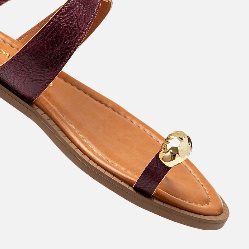 Sandalia-Rasteira-Macia-Ring-Toe-ou-Anel-de-Dedo-Peca-Organica-Dourada-Tira-Boho-Cruzada-no-Tornozelo-Feminino-Milano-Marsala-14100--3-.jpg