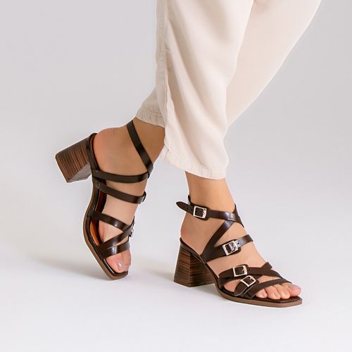 Sandália Salto Médio Bloco Trapézio Estilo Boho Folk com Fivelas  Feminino Milano Marrom 14331