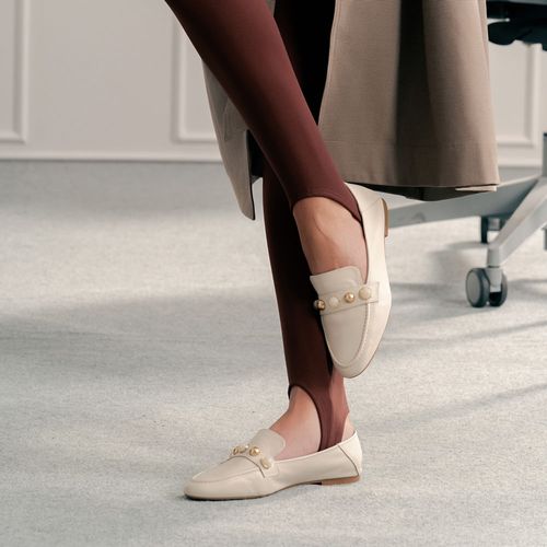 Mocassim Loafer Feito em Couro 2 em 1 Uso Mule Gravata Mix de Pedrarias Feminino Milano Off White 14706