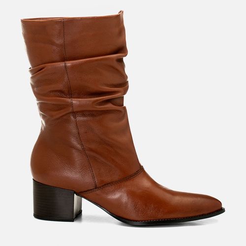 Bota em Couro Cano Médio Slouchy Enrugado Salto Bloco Médio Feminino Milano Marrom 14771