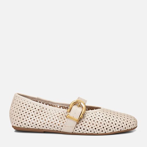 Sapatilha Boneca Perfurada Bico Redondo Salto Rasteiro Tira com Fivela Feminino Milano Off White 14959