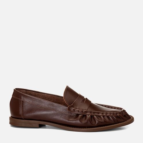 Mocassim Loafer Salto Baixo com Gravata Recorte Penny e Franzido Feminino Milano Marrom 14969